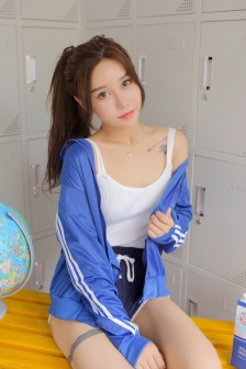 pose